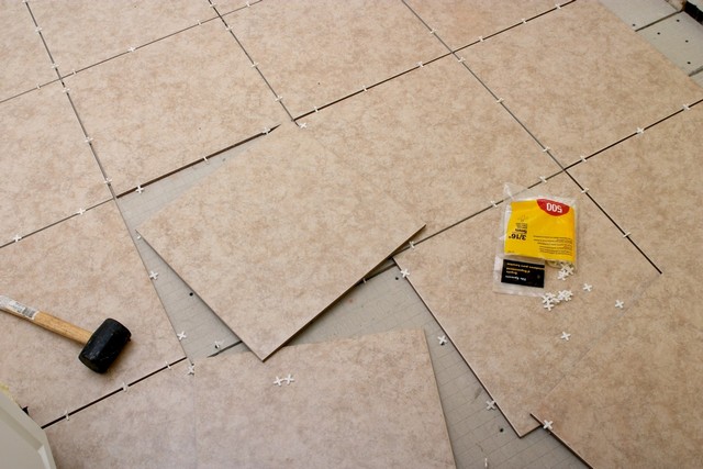 Tiling Brentford, Kew Bridge, TW8